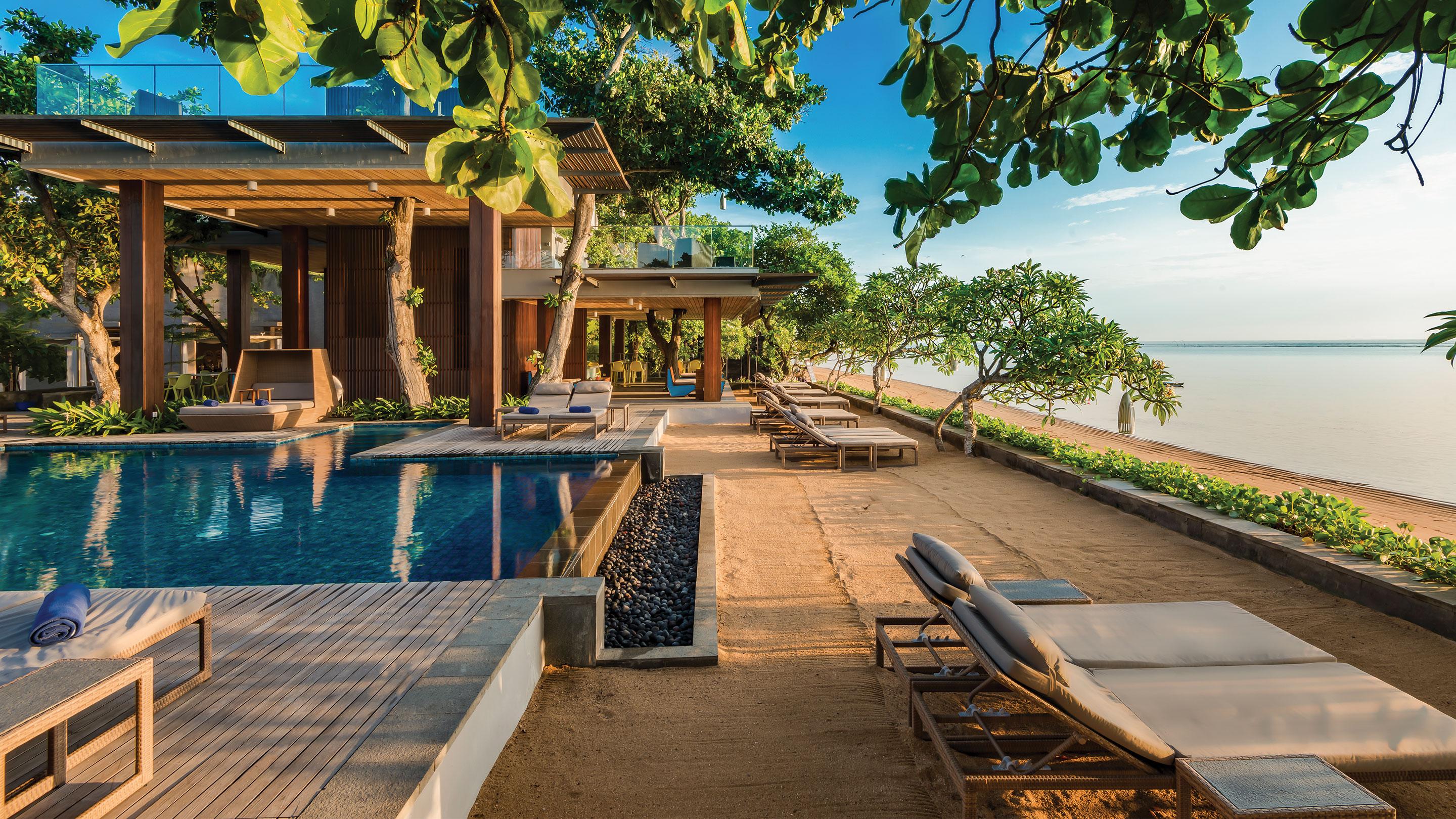 Maya Sanur Resort & Spa Екстер'єр фото The Beach at The Cape