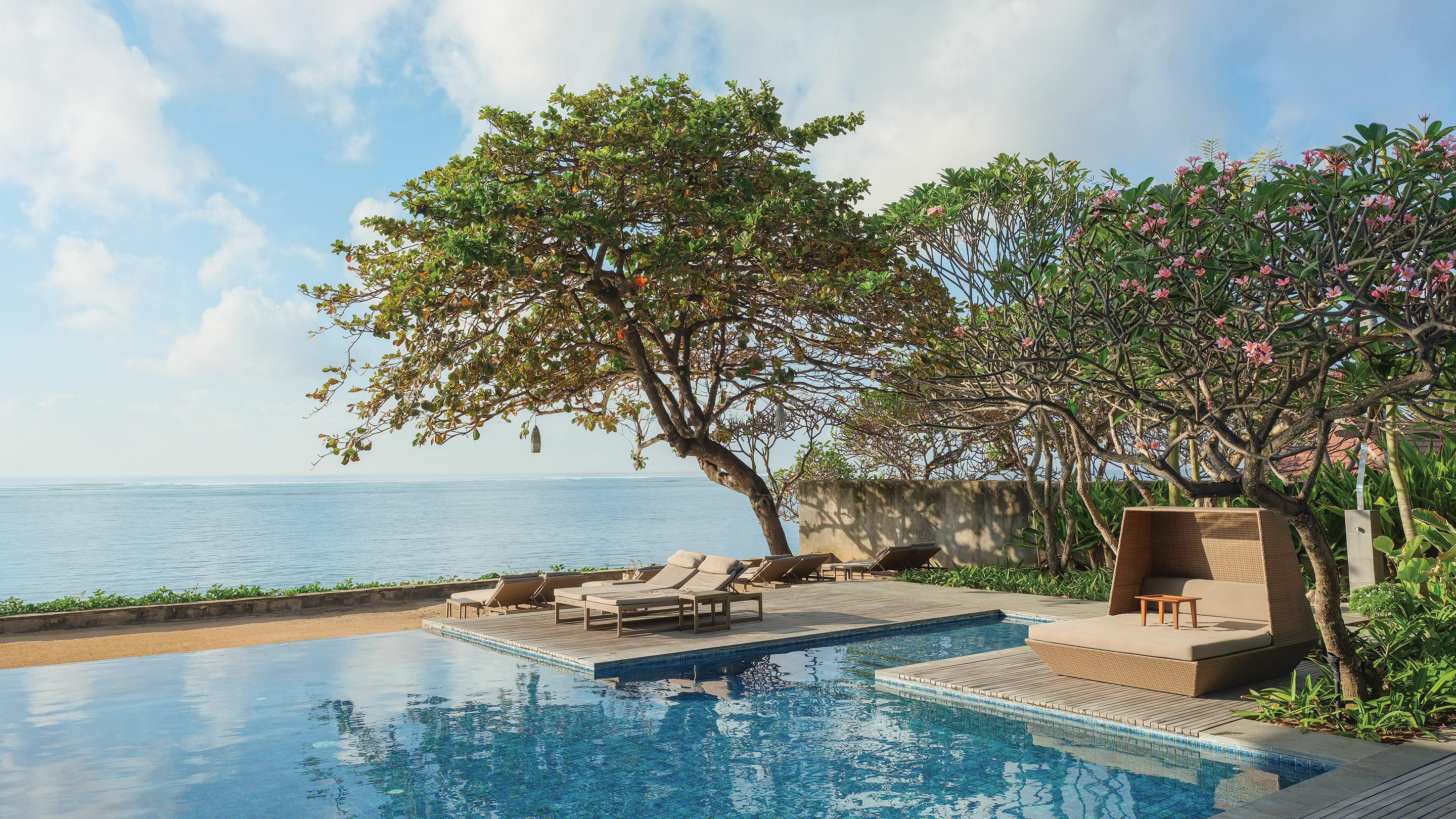 Maya Sanur Resort & Spa Екстер'єр фото The beach at The Cape