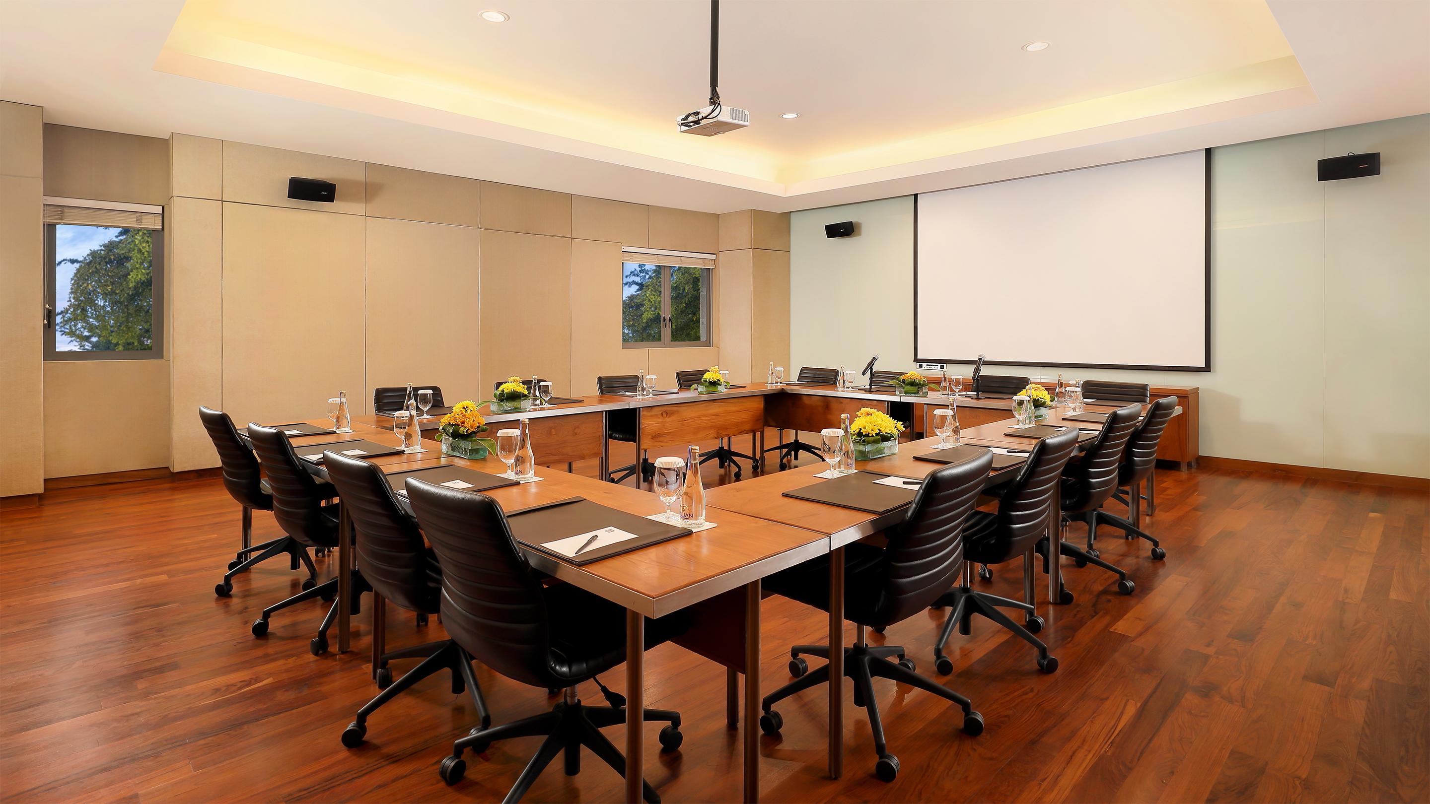 Maya Sanur Resort & Spa Екстер'єр фото Meeting room